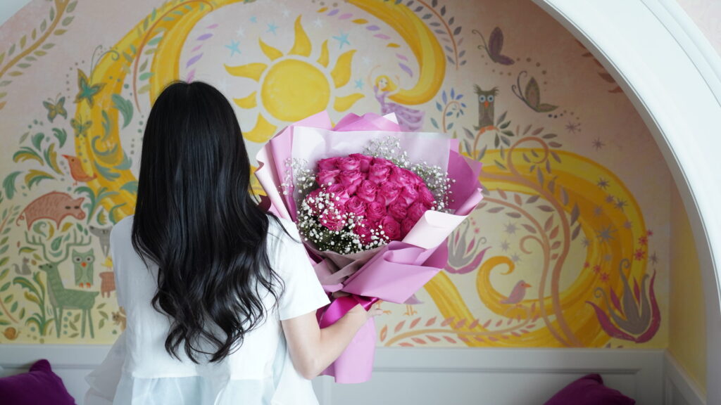 ファンタジースプリングスホテルでのプロポーズ用薔薇の花束　ピンク　
24本