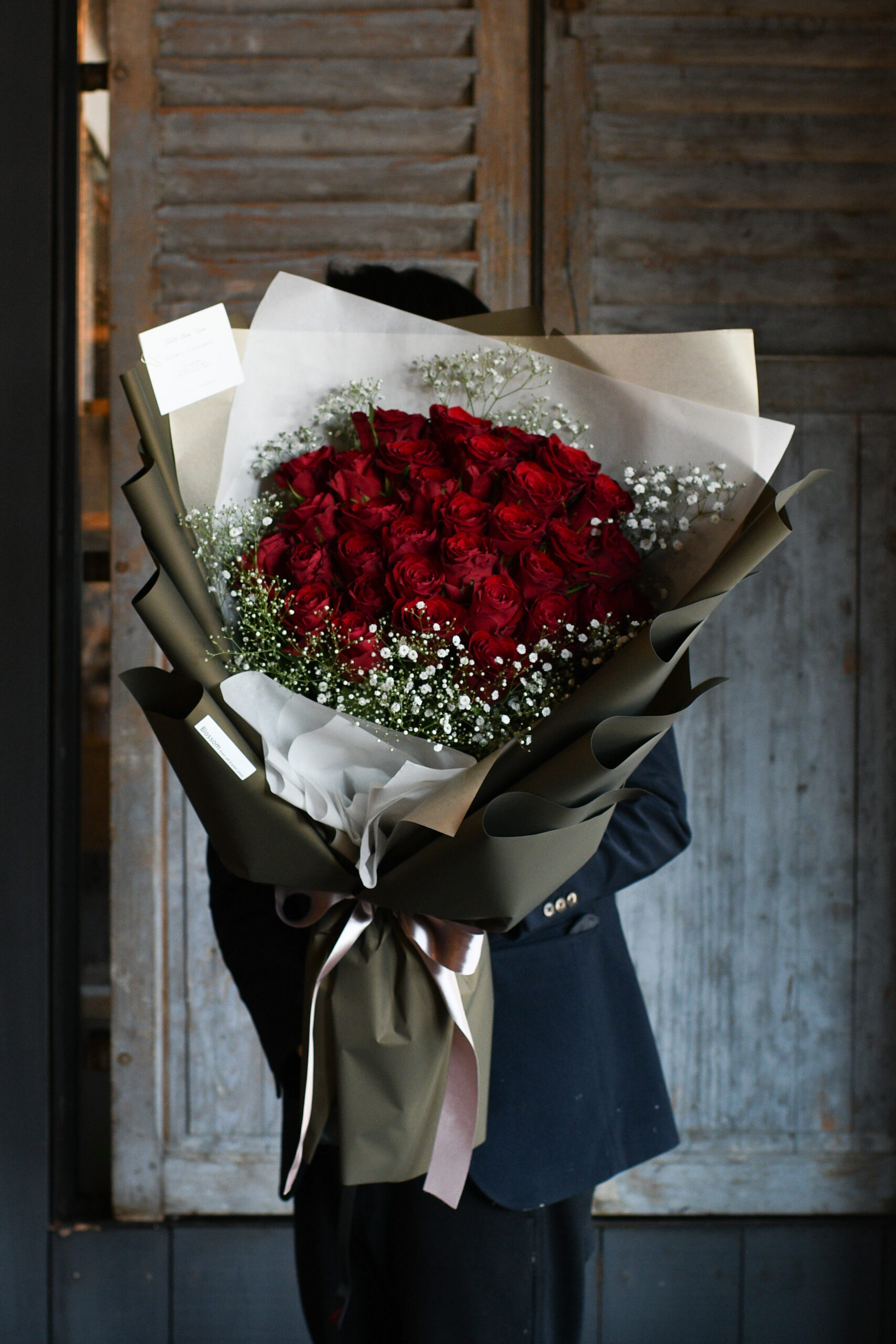 「ブロンズ×赤薔薇」プロポーズリングドレスブーケ