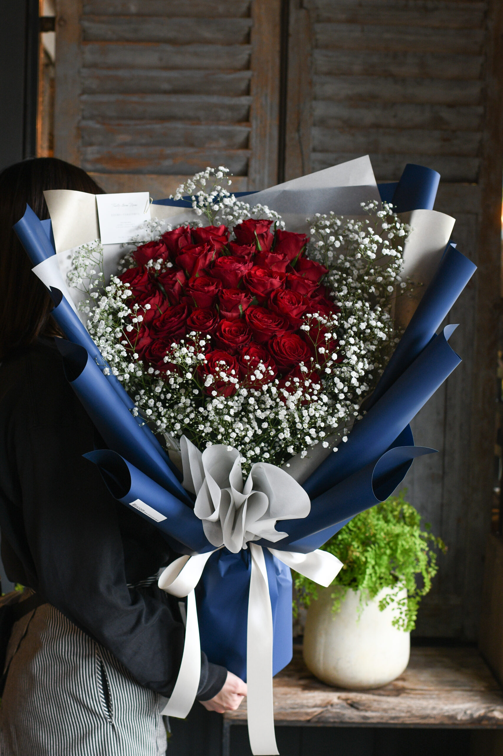 「ディープブルー×赤薔薇」プロポーズリングドレスブーケ