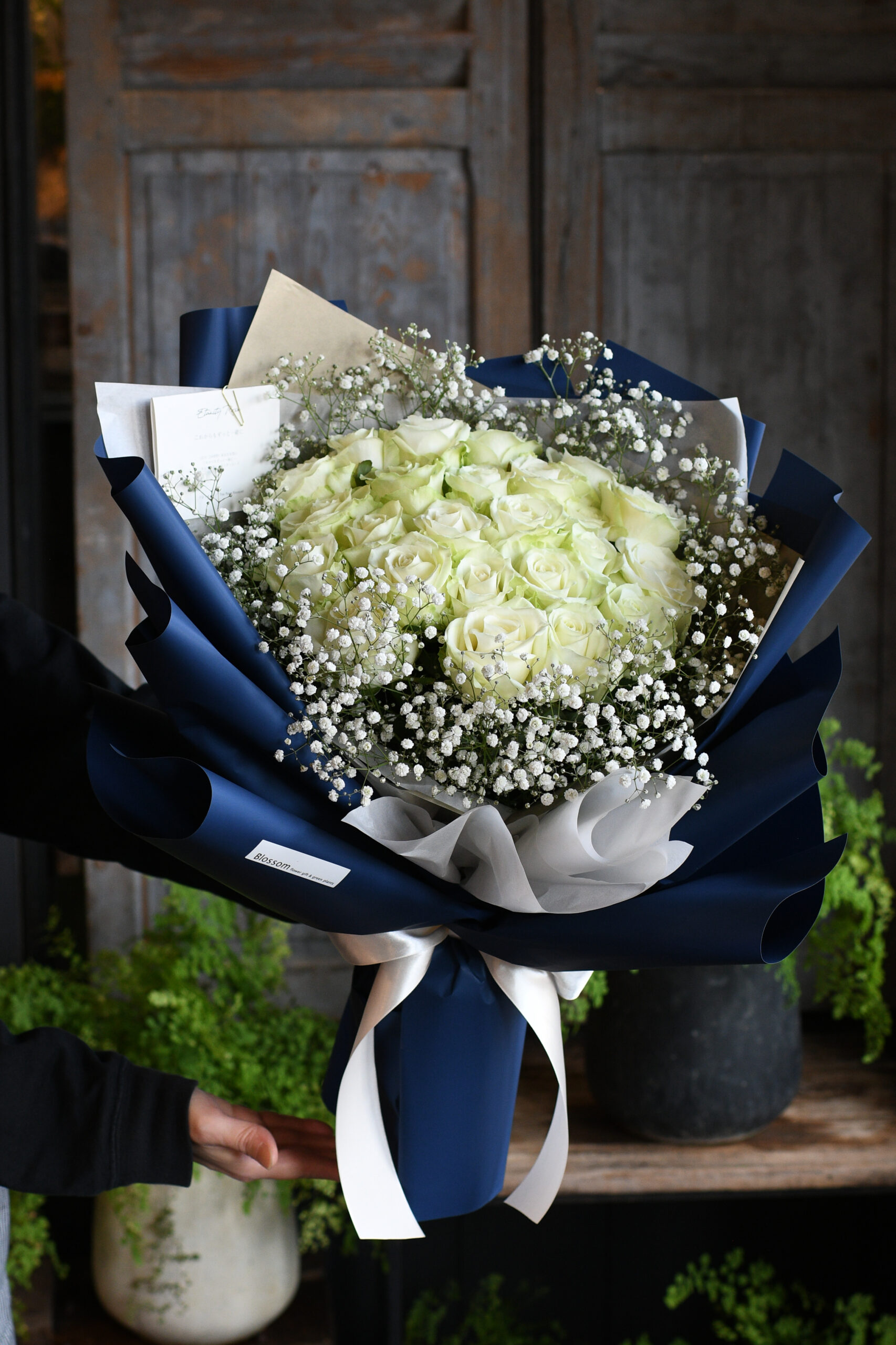 「ディープブルー×白薔薇」プロポーズリングドレスブーケ