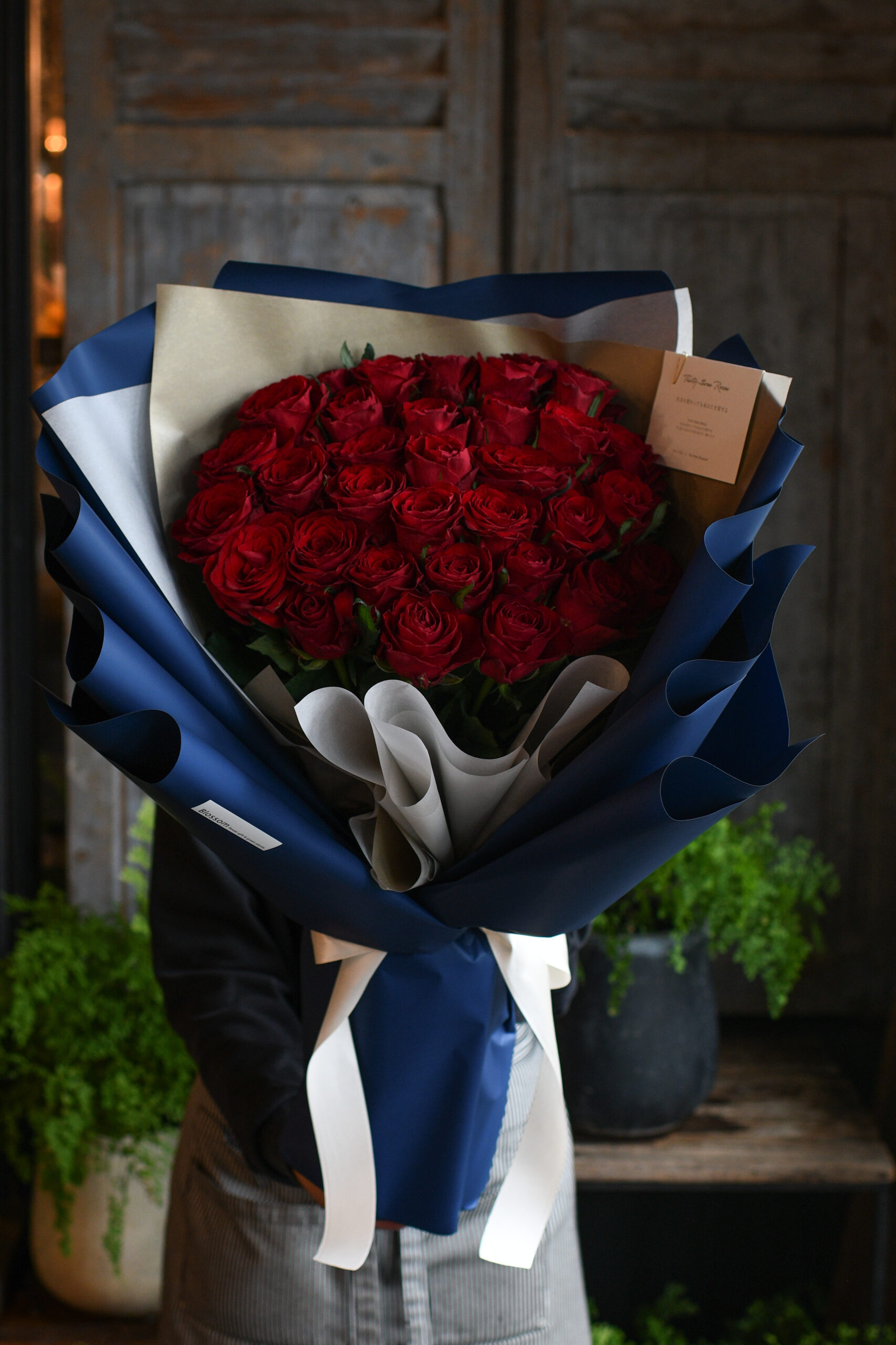 「ディープブルー×赤薔薇」プロポーズリングドレスブーケ